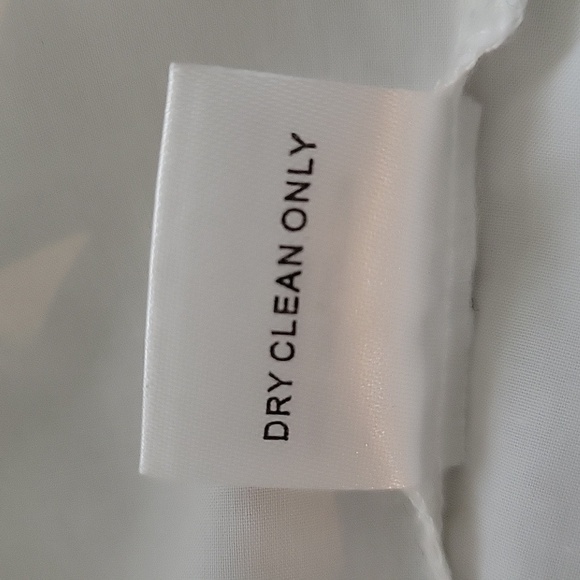 CENTRAL PARK WEST Off-The-Shoulder Blouse Small - Picture 6 of 10